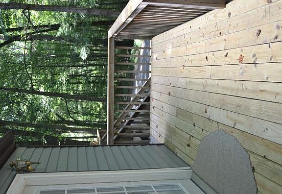 2nd image of 4237 Cary Dr