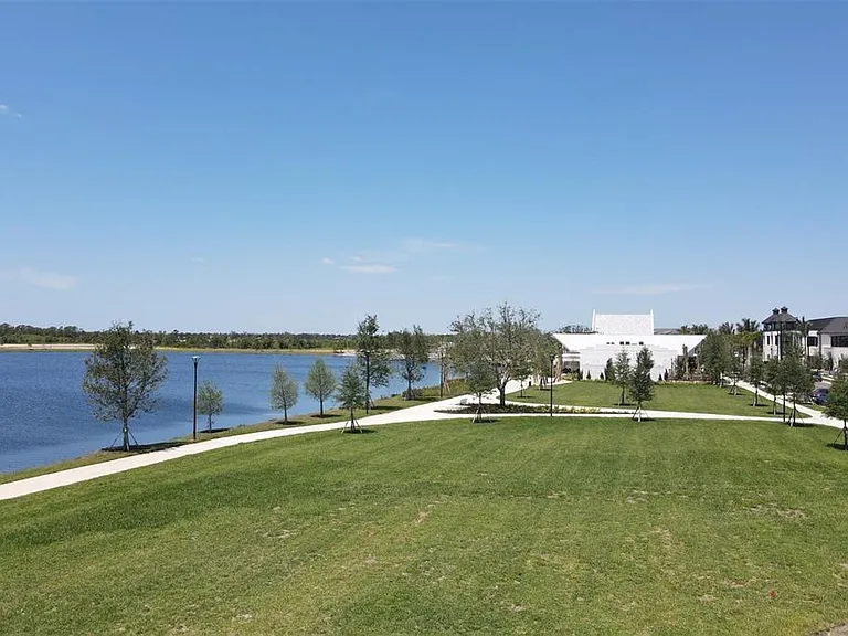 17435 Jadestone Ct — Photo 47