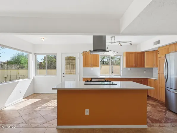 2562 N Avenida San Valle, Tucson, AZ 85715