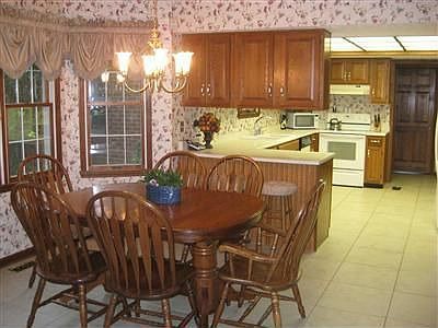 5th image of 2781 Cricket Woods Dr