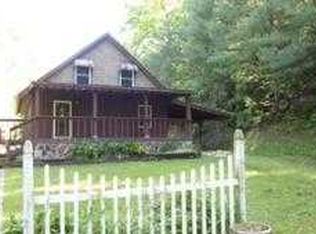 1395 Nats Creek Rd, Louisa, KY 41230