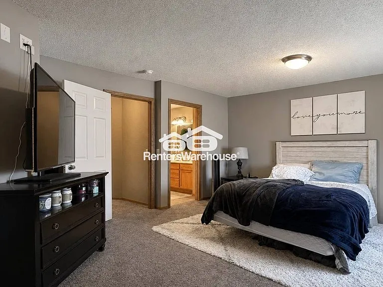 400 Horizon Dr SE — Photo 9