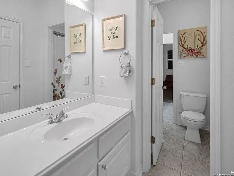 26022 Cuyahoga Cir — Photo 27