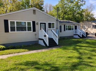 307 White St, South Burlington, VT 05403