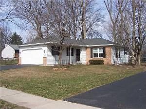 1st image of 5942 Fallen Leaf Dr