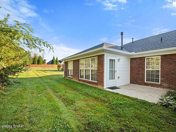 5th image of 6913 Janes Farm Dr