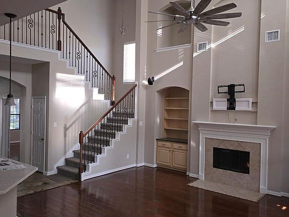 3rd image of 6703 Baxley Ct