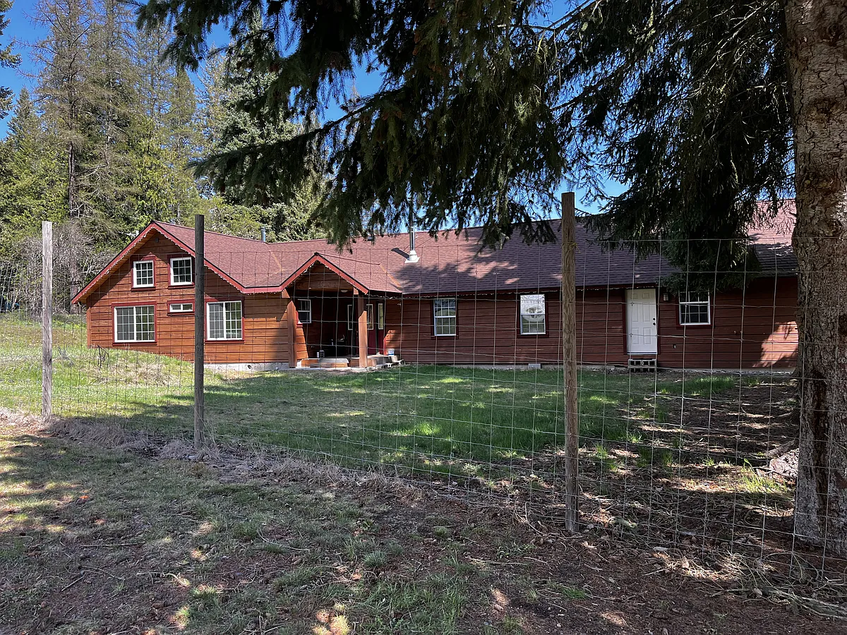 Building Photo - 3163 Westside Rd