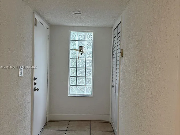 16184 Laurel Dr #204 — Photo 5