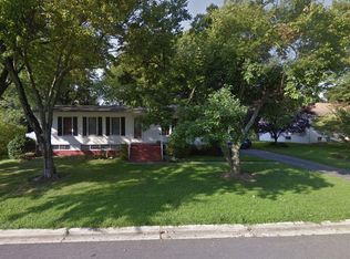 10213 Rodgers Rd, Fairfax, VA 22030