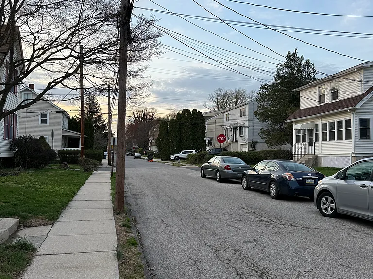 35 Harding Ave — Photo 3