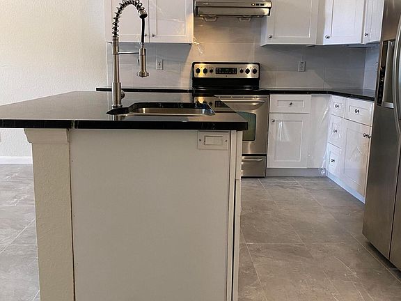 5th image of 7042 Chesapeake Circle