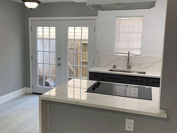 4th image of 10501 South Dr APT 298