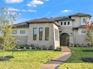 4818 Crystal Ridge Ln, College Station, TX 77845