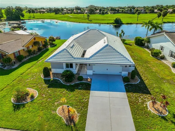 1806 Wolf Laurel Dr, Sun City Center, FL 33573