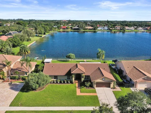 10425 SW 20th Street, Davie, FL 33324