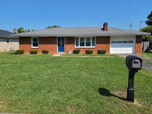 817 Maplewood Dr, Mount Sterling, KY 40353