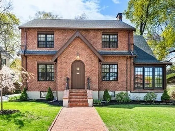 195 Mystic Valley Pkwy, Winchester, MA 01890