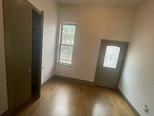 4th image of 217 Central Ave #1B