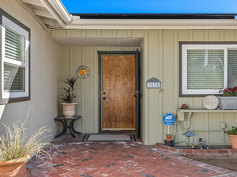 3875 Rogers Rd — Photo 23
