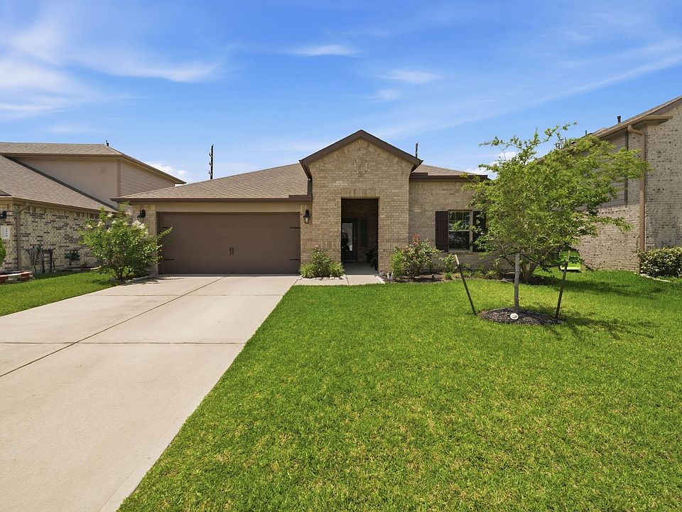 1st image of 3946 Aspen Landing Ln