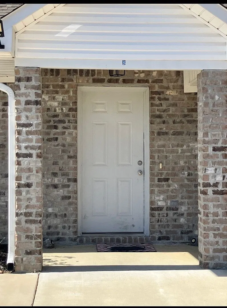 145B Cude Ave — Photo 2