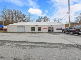 170 NE Mayberry St, Sparta, TN 38583