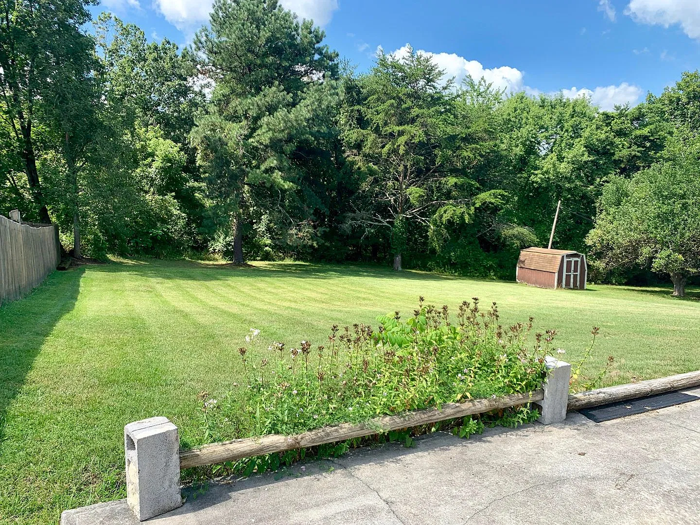 Blacksburg Home with Basement and Off Street Parking — Photo 2