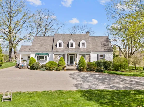 98 Barrett Hill Road, Brooklyn, CT 06234