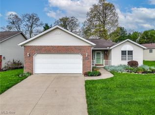 3690 Dornoch Dr, Wooster, OH 44691