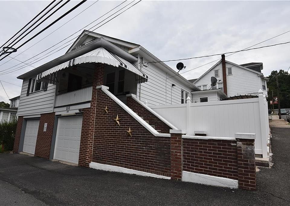 250 E Phillips St, Coaldale, PA 18218 Zillow