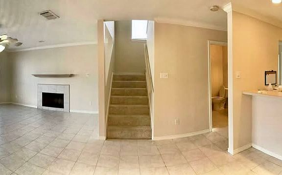 4th image of 15418 Gun Cay Ct APT C