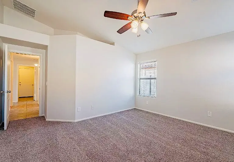 5040 S 235th Dr — Photo 21