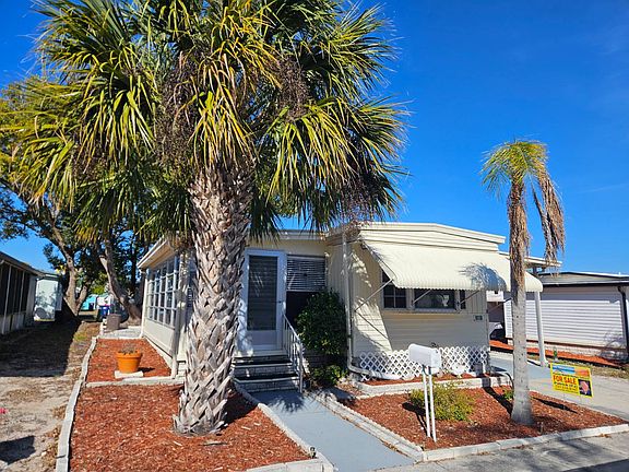 2nd image of 6521 Ketch Ln