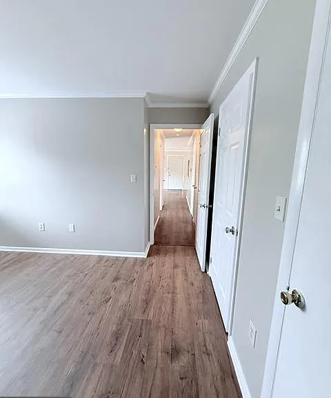 511 Ravens Crest Dr — Photo 17
