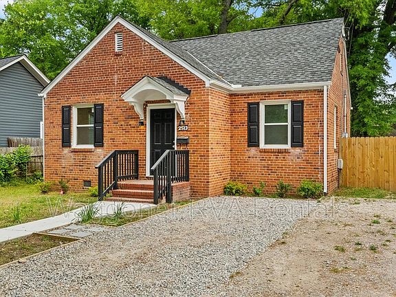 3rd image of 2513 Dana St