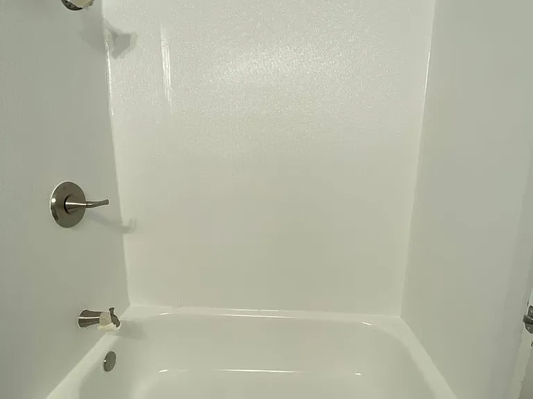 904 Craig Dr — Photo 11