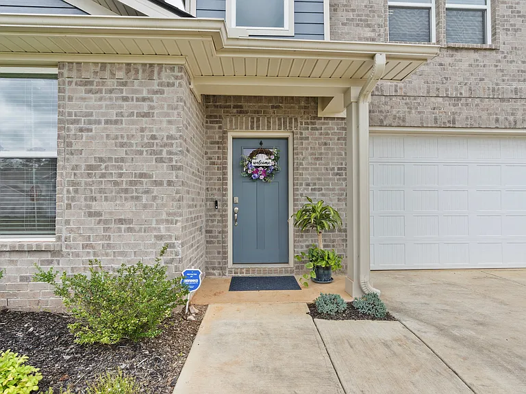 100 Shirley Harris Dr — Photo 3