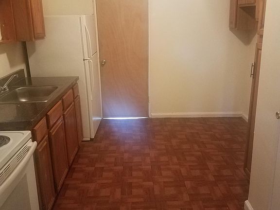 5th image of 3302 Corsa Ave #1