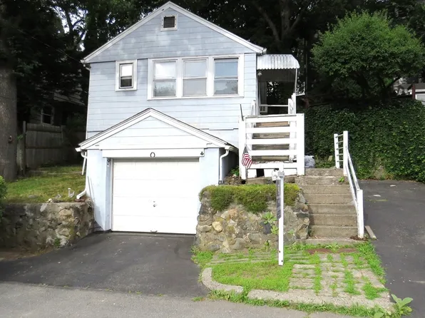 164 Princeton Ave, Waltham, MA 02451