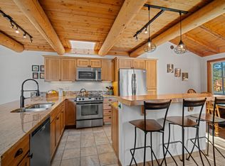 57081 Wild Lily Ln #13, Bend, OR 97707