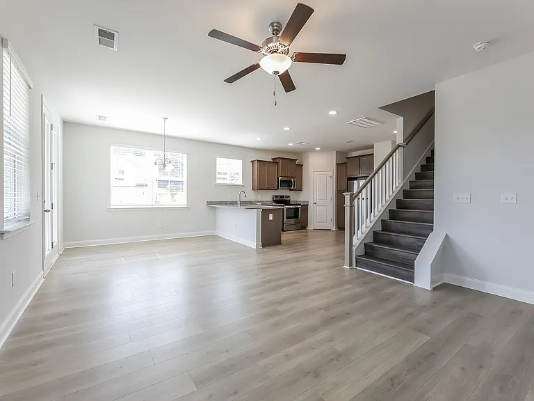 200 Bosa Ln — Photo 8