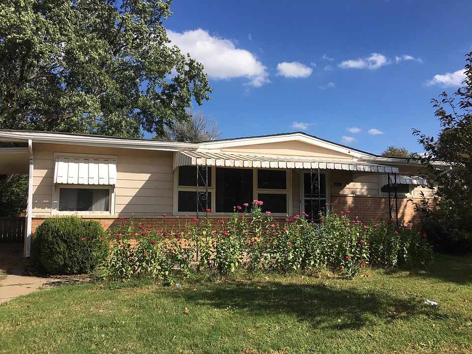 Front of home, facing west.