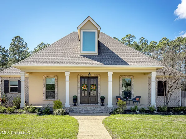 3509 Oakleigh Cir, Ocean Springs, MS 39564