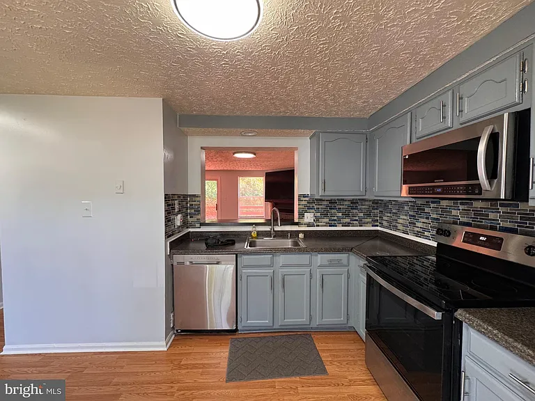 6917 Villa Del Rey Ct — Photo 5