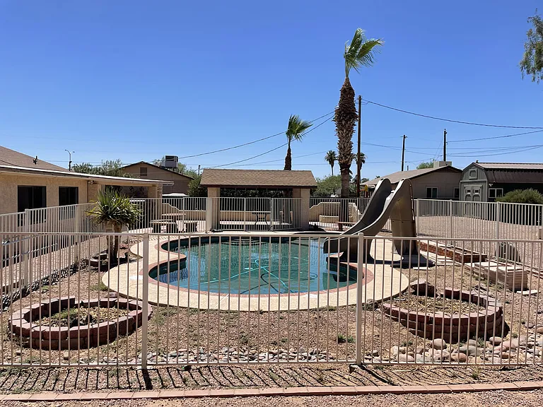 908 E Mesquite Ave — Photo 27