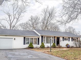 116 Ivy Ct, Ballwin, MO