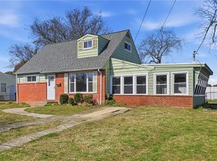 4928 Clover St, Virginia Beach, VA 23462