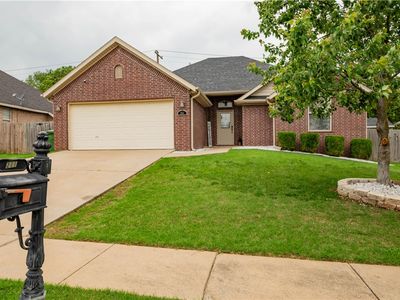 211 W Necessary Dr, Rogers, AR, 72758