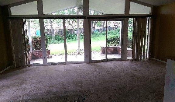 3rd image of 3259 Balsamridge Dr